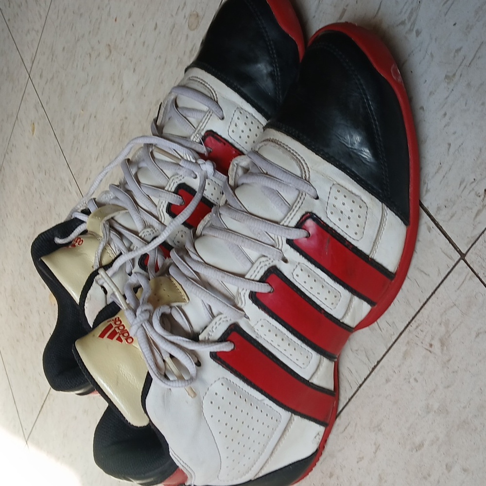 Adidas White and Red Athletic Shoes with Black and Gold Accents